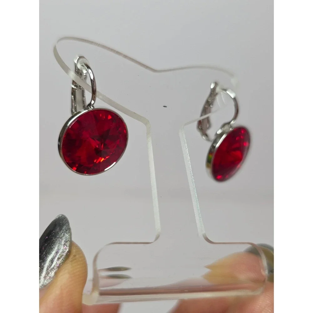 NEW SwarovskiElements Lt Siam/Red Round Leverback Earrings 15mmPlatinum Plated